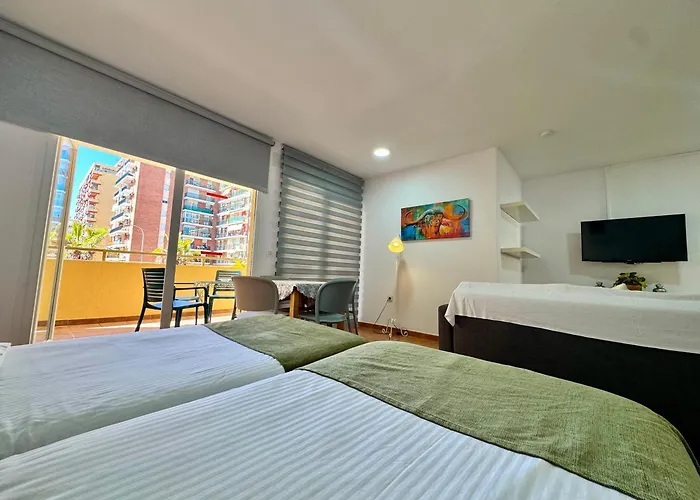 Turisticos Yamasol * Fuengirola