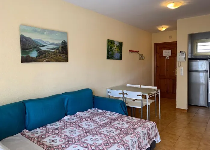 Turísticos Yamasol * Fuengirola