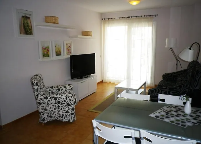 Apartament Turisticos Yamasol