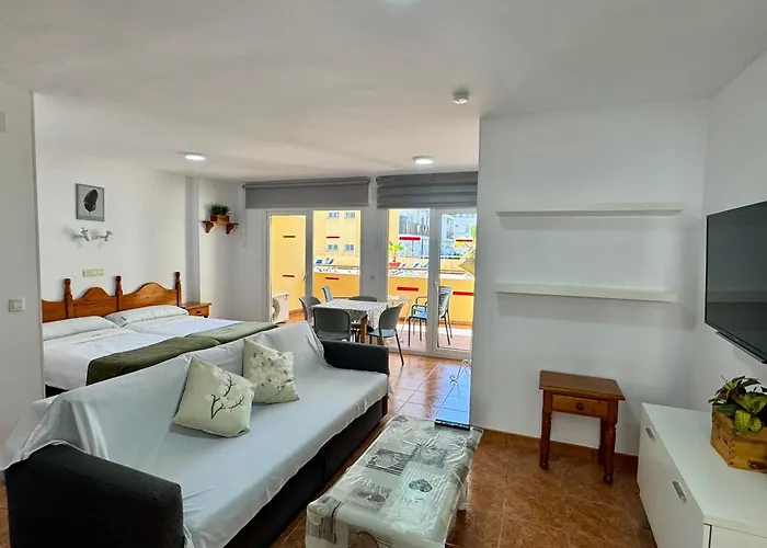 Apartament Turisticos Yamasol